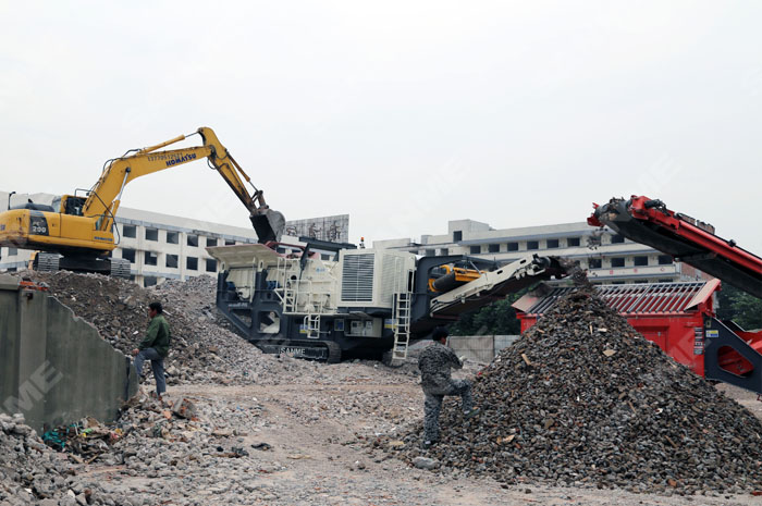 移動破碎站高效破碎建筑垃圾